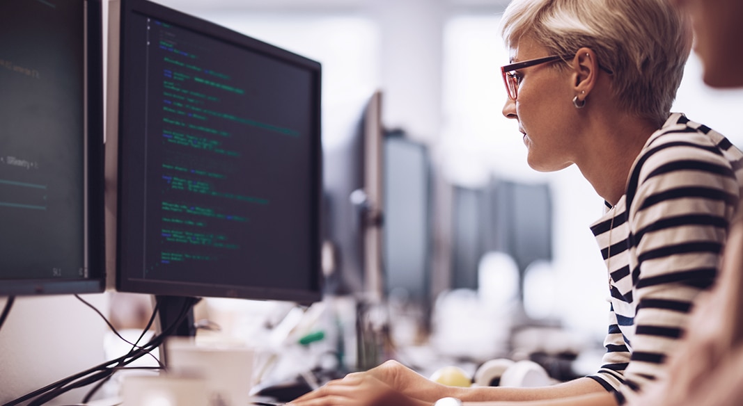 Interrompa mais ameaças de dia zero com o WildFire avançado e o Threat Prevention avançado